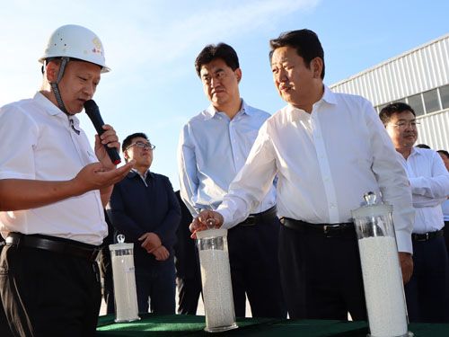 2020.09.23通遼市委書(shū)記馮玉臻市長(zhǎng)郭玉峰開(kāi)魯縣委書(shū)記趙長(zhǎng)勇來(lái)公司參觀考察 2020.09.23通遼市委書(shū)記馮玉臻市長(zhǎng)郭玉峰開(kāi)魯縣委書(shū)記趙長(zhǎng)勇來(lái)公司參觀考察